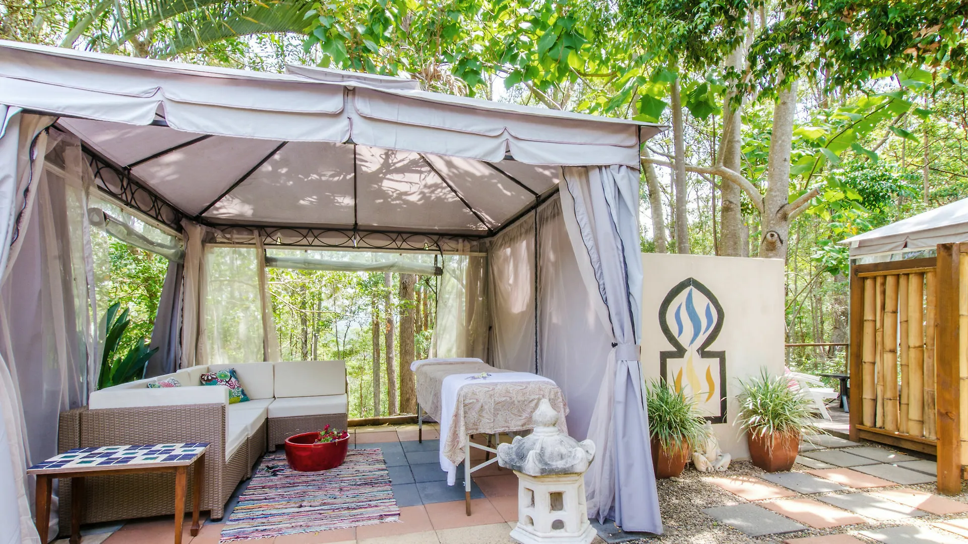 فندق Amytis Gardens Retreat Spa And Cooking School الكسندرا هيدلاند
