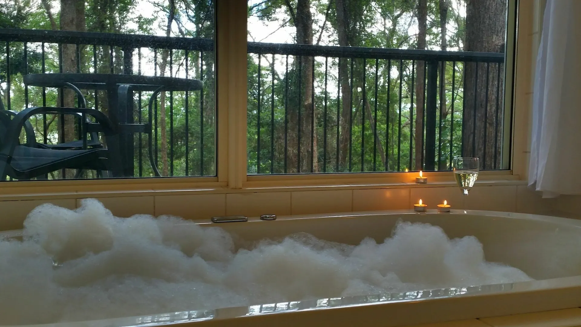 Amytis Gardens Retreat Spa And Cooking School アレクサンドラ・ヘッドランド